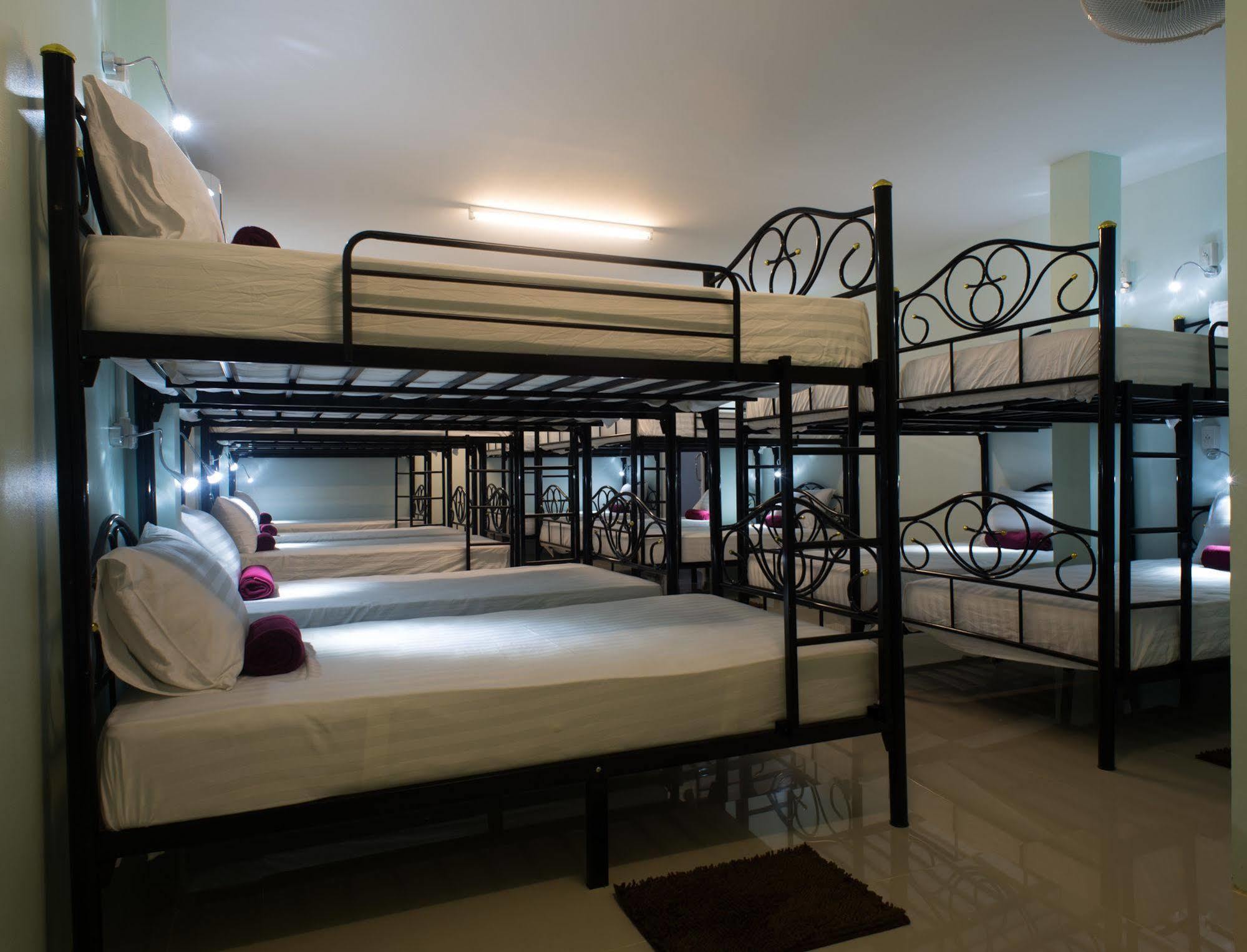 Hotel Plan B