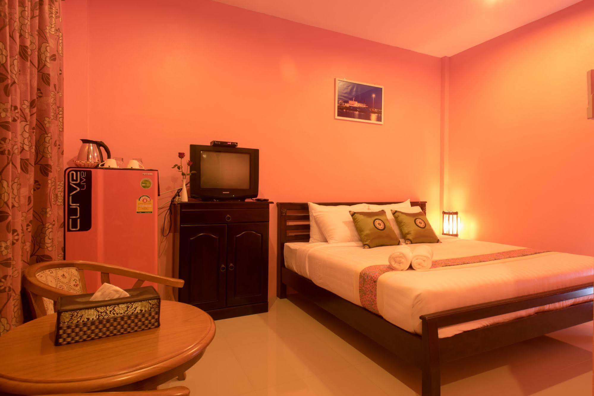 Hotel Plan B 2*