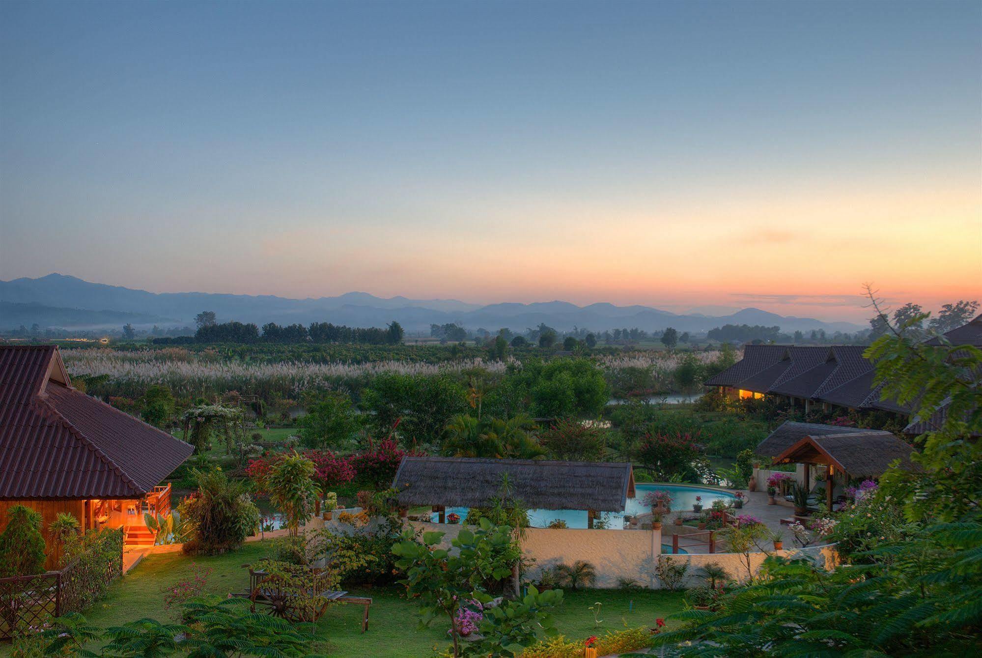 Maekok River Village 4*