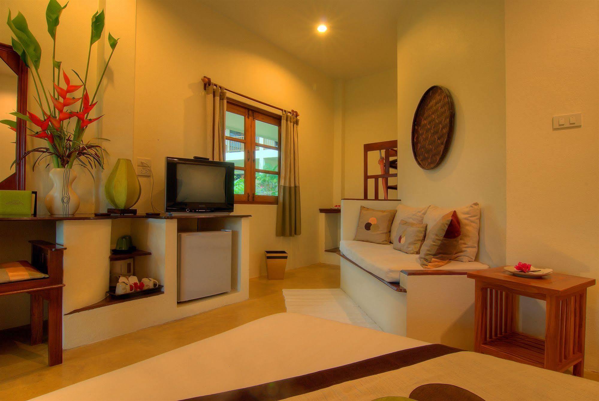 Maekok River Village Holiday park