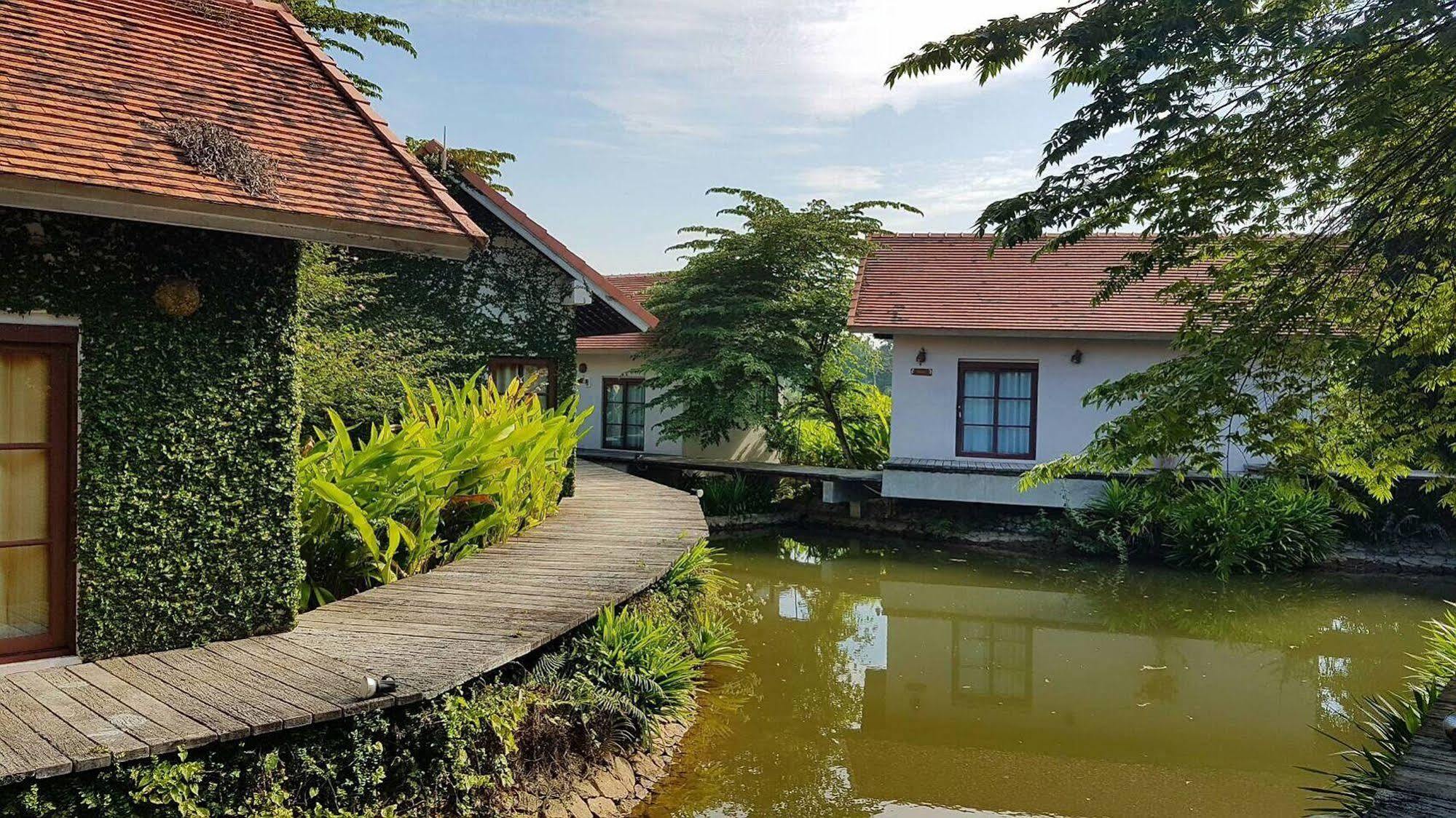 Hotel Chiangmai Royal Creek 3*