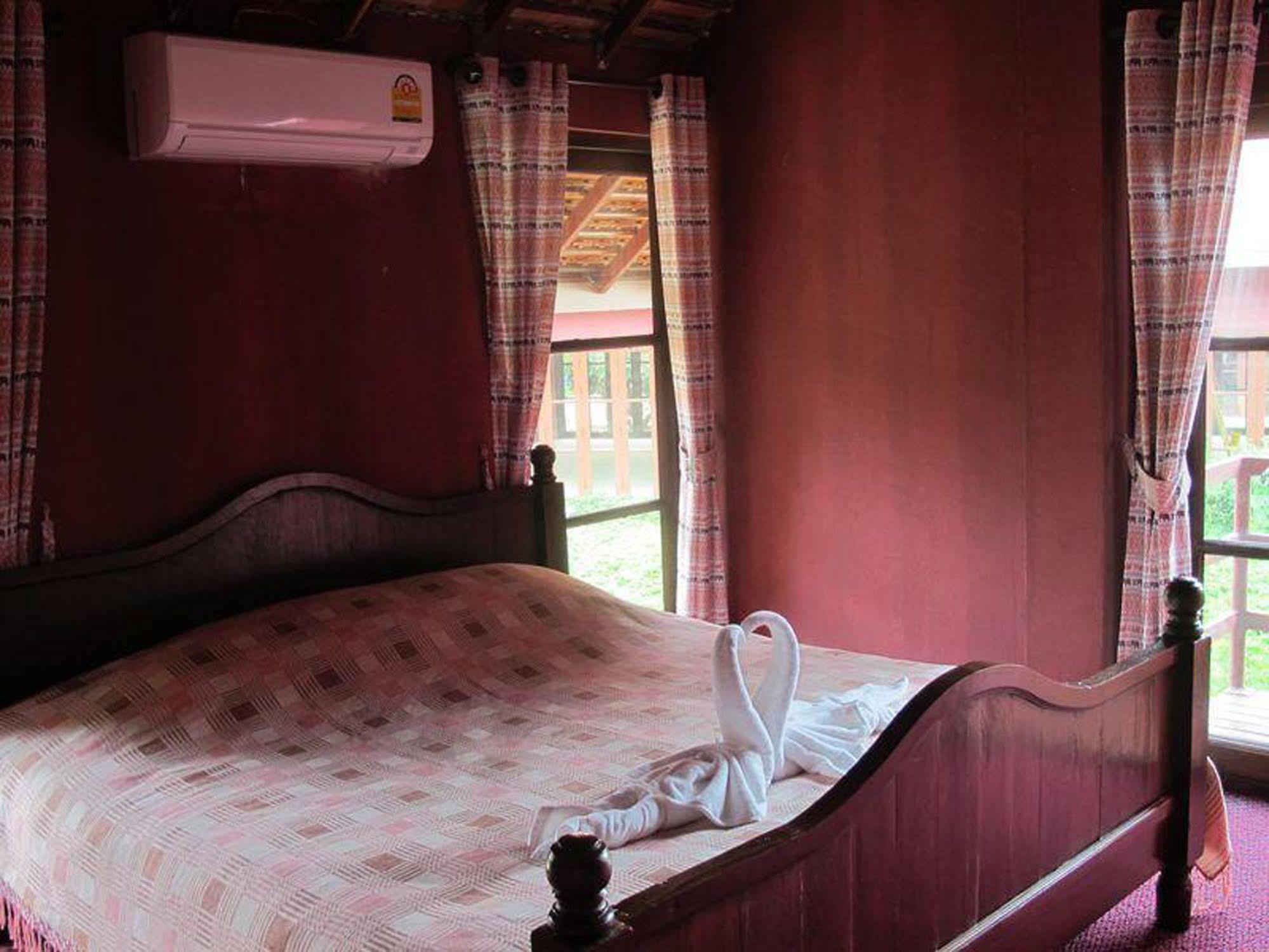 Chiangmai Royal Creek Hotel Hang Dong
