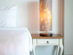 V8 Seaview Hotel 2*