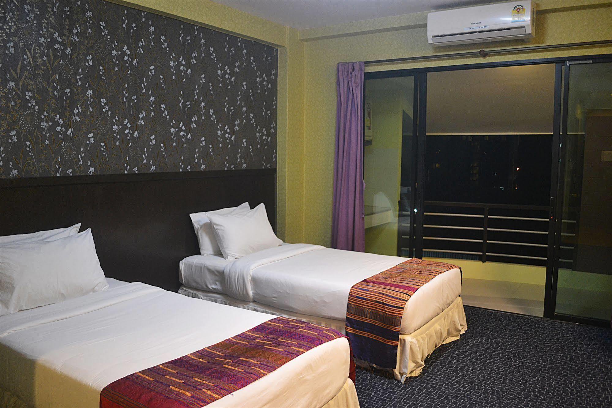 Siam Place Airport Hotel 3*