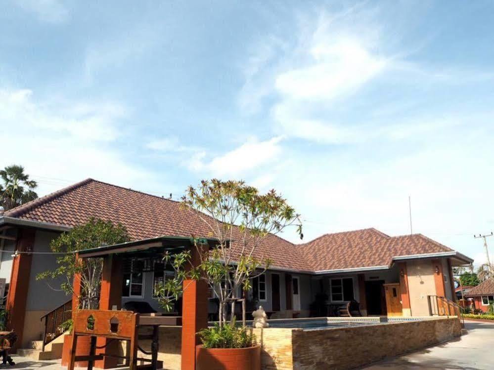 Benwadee Pattaya Hotel