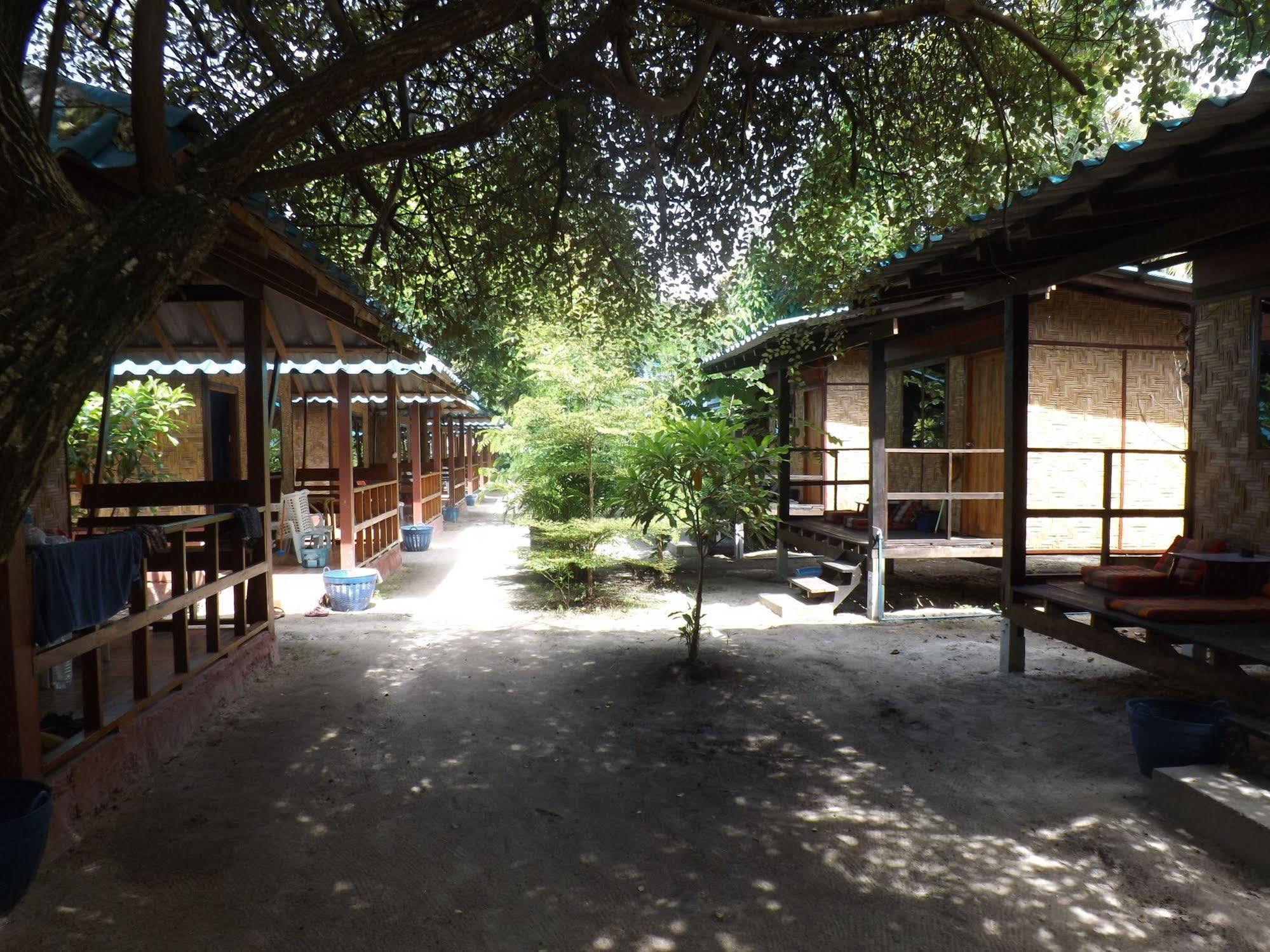 Family Song 2* Koh Lipe