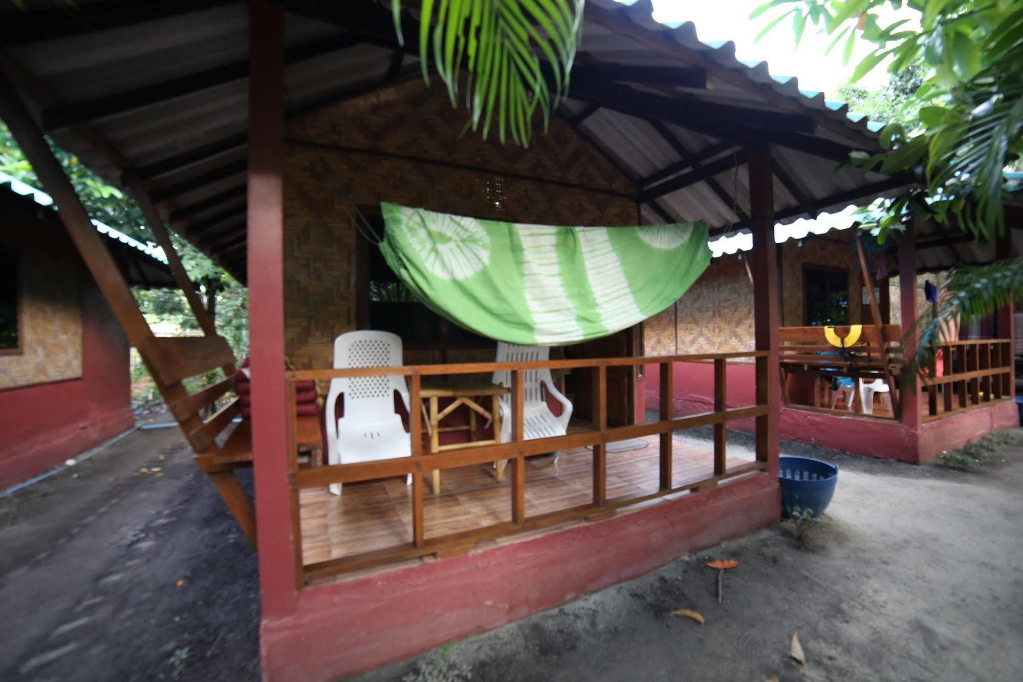 Family Song Koh Lipe