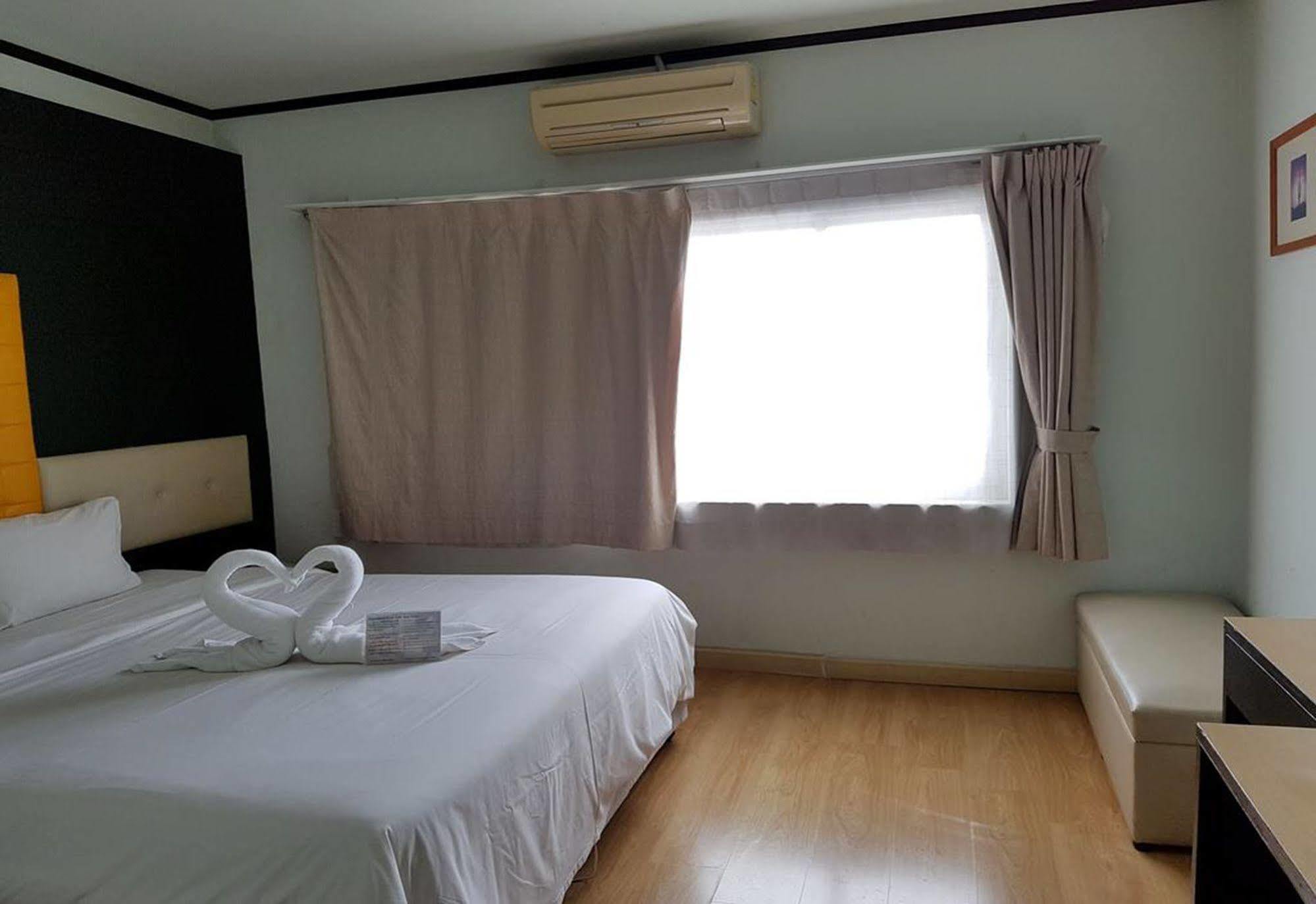 Hotel Cactus & Khon Kaen