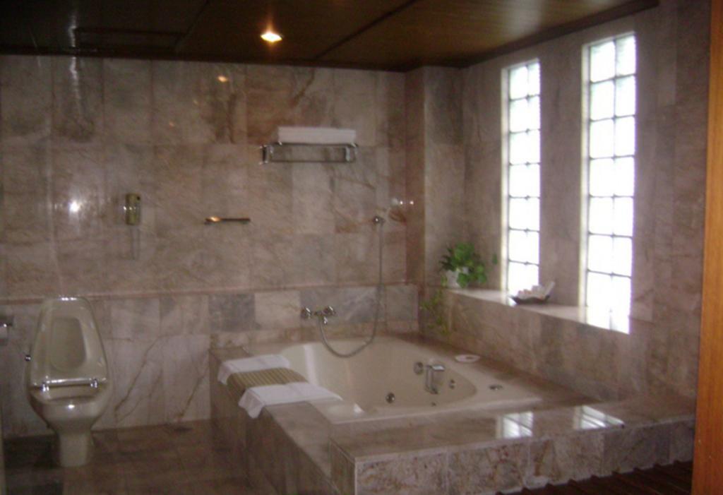 Hotel Purimas & Ban Chang (Rayong)