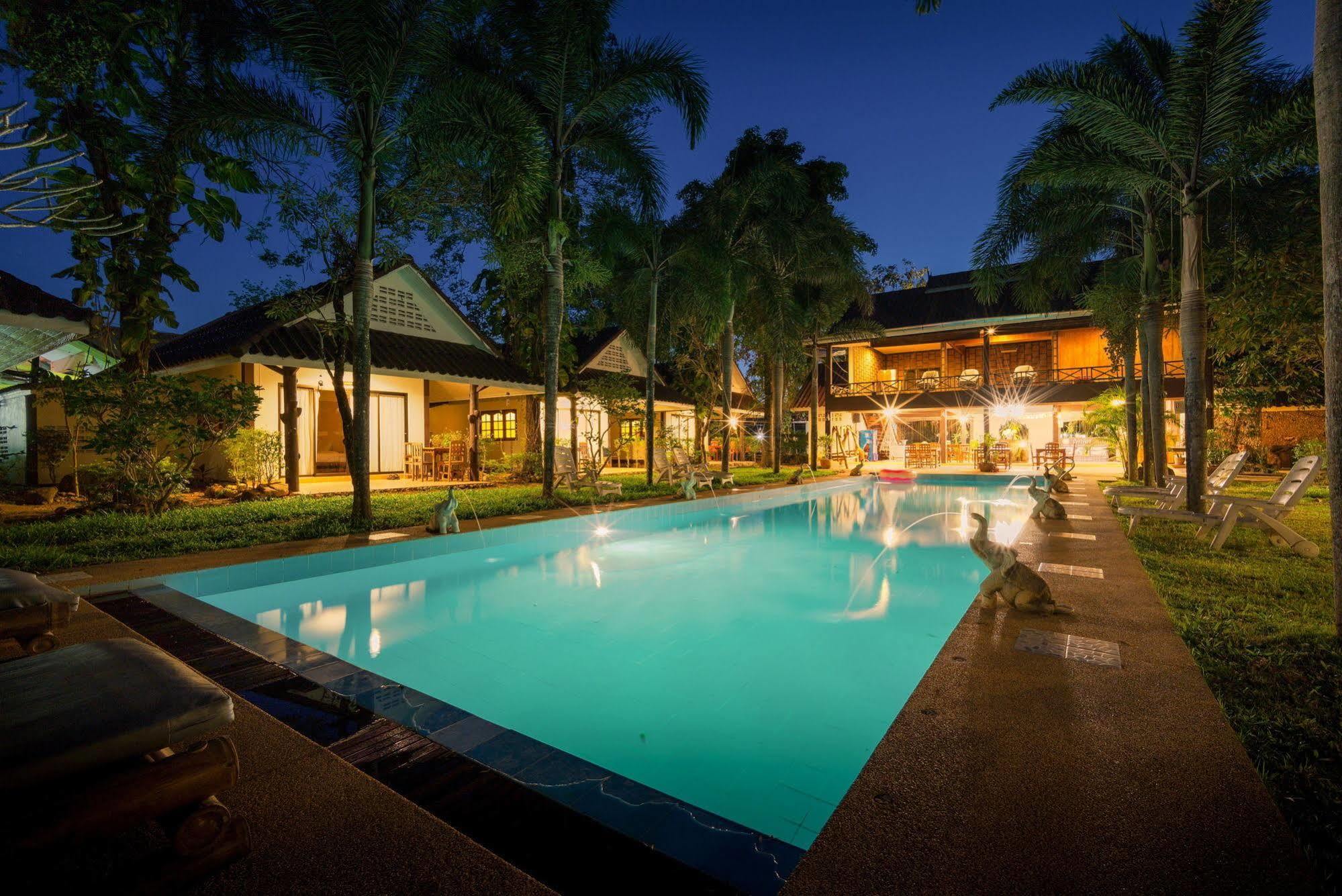 Hotel Capital O 834 Iyara &