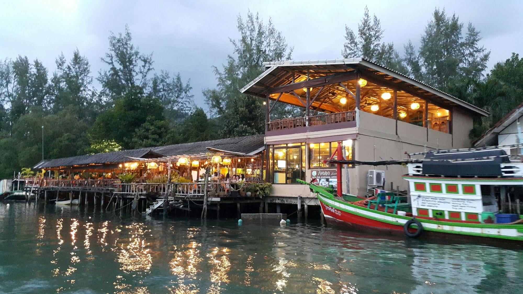 Hotel Capital O 834 Iyara & Koh Chang