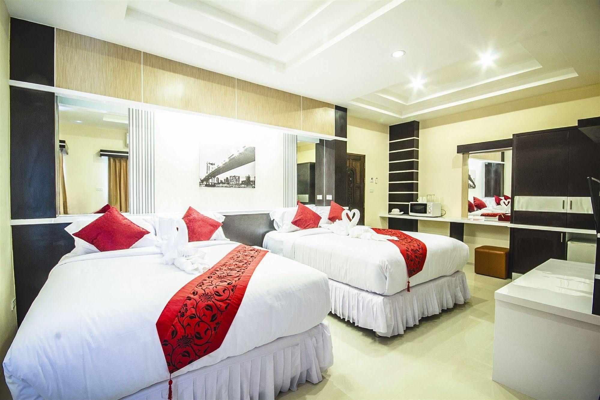 Excella Hotel
