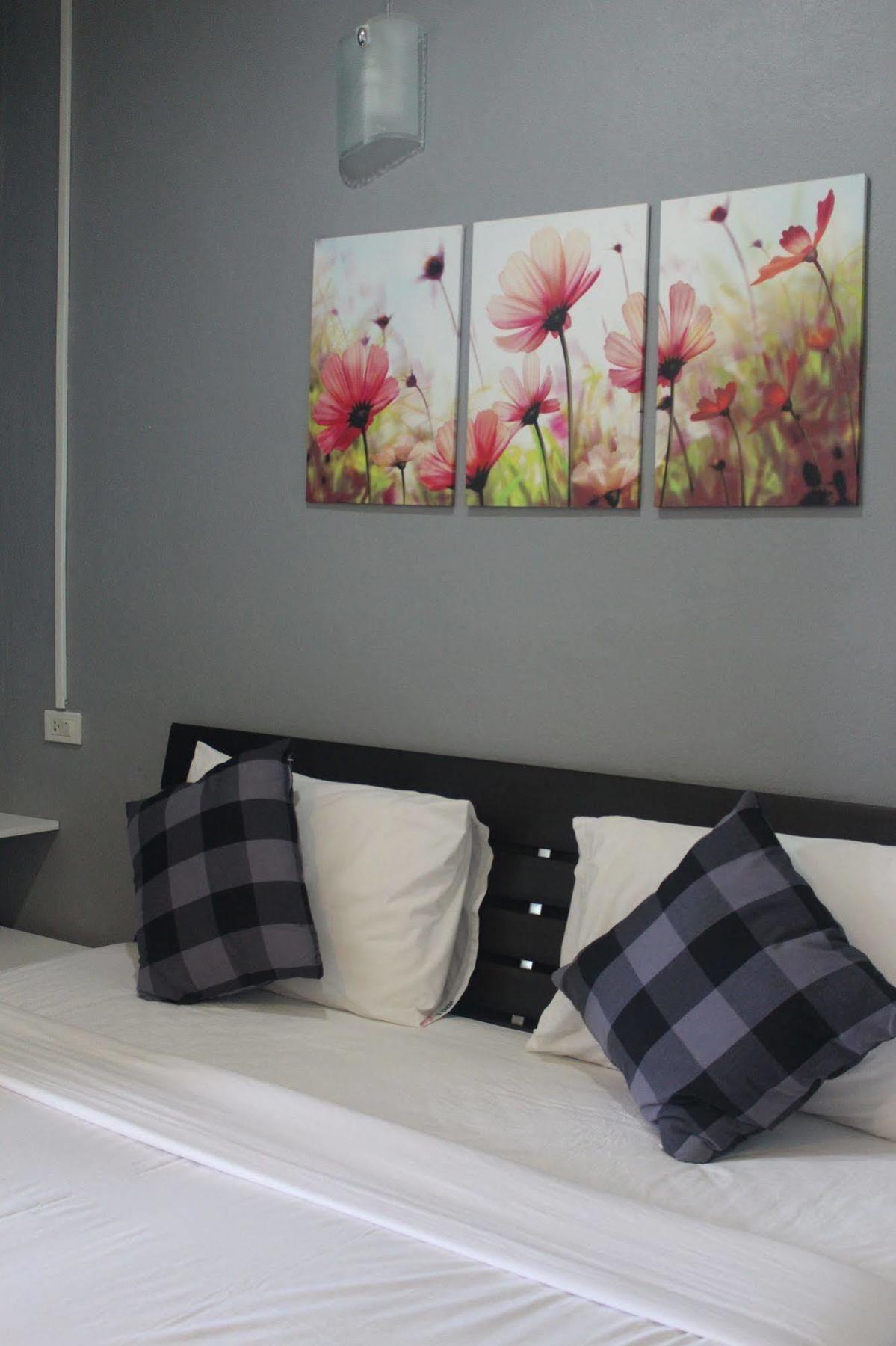 Krabi Nemo House Hostel