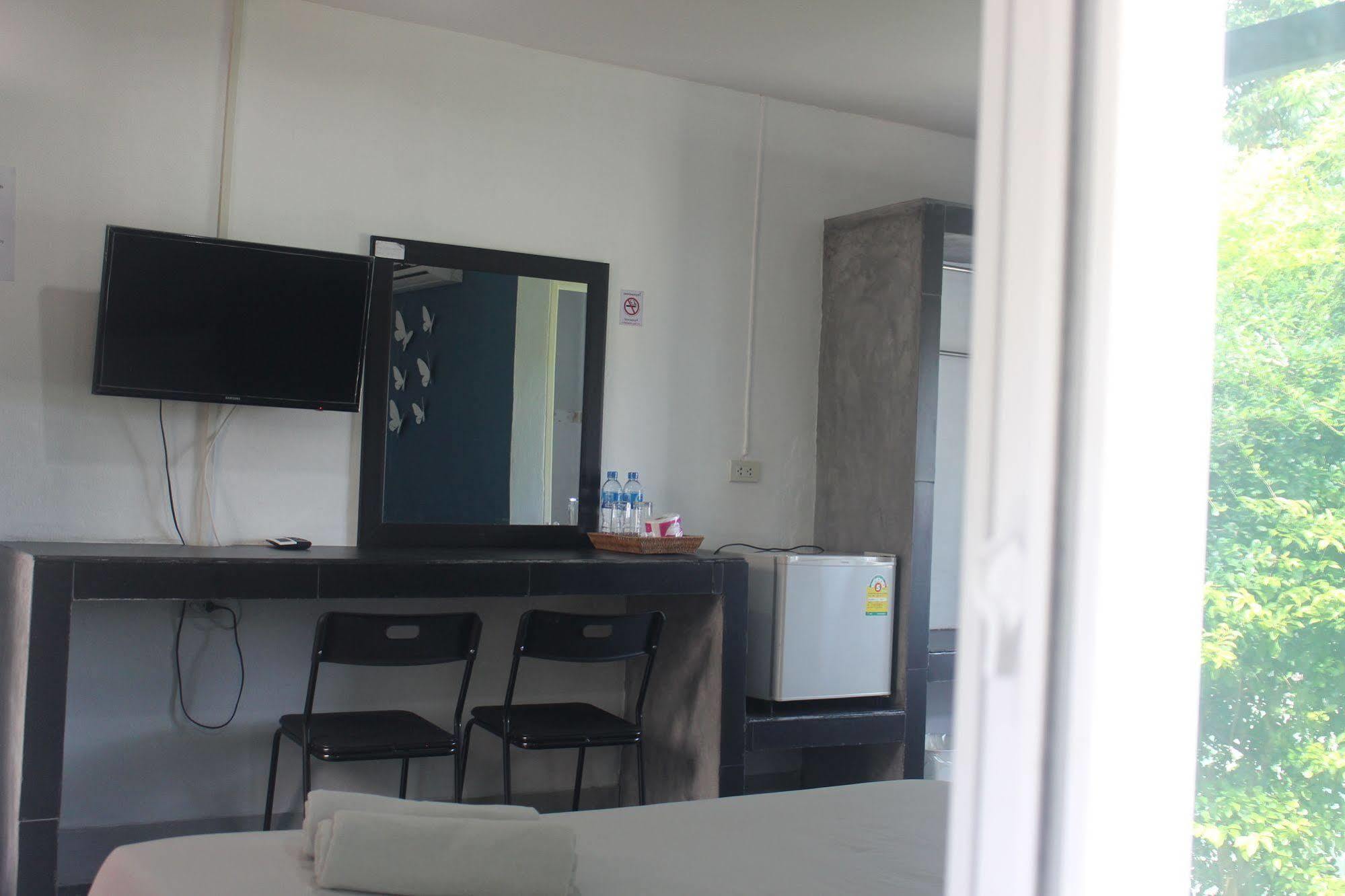 Hostel Krabi Nemo House *