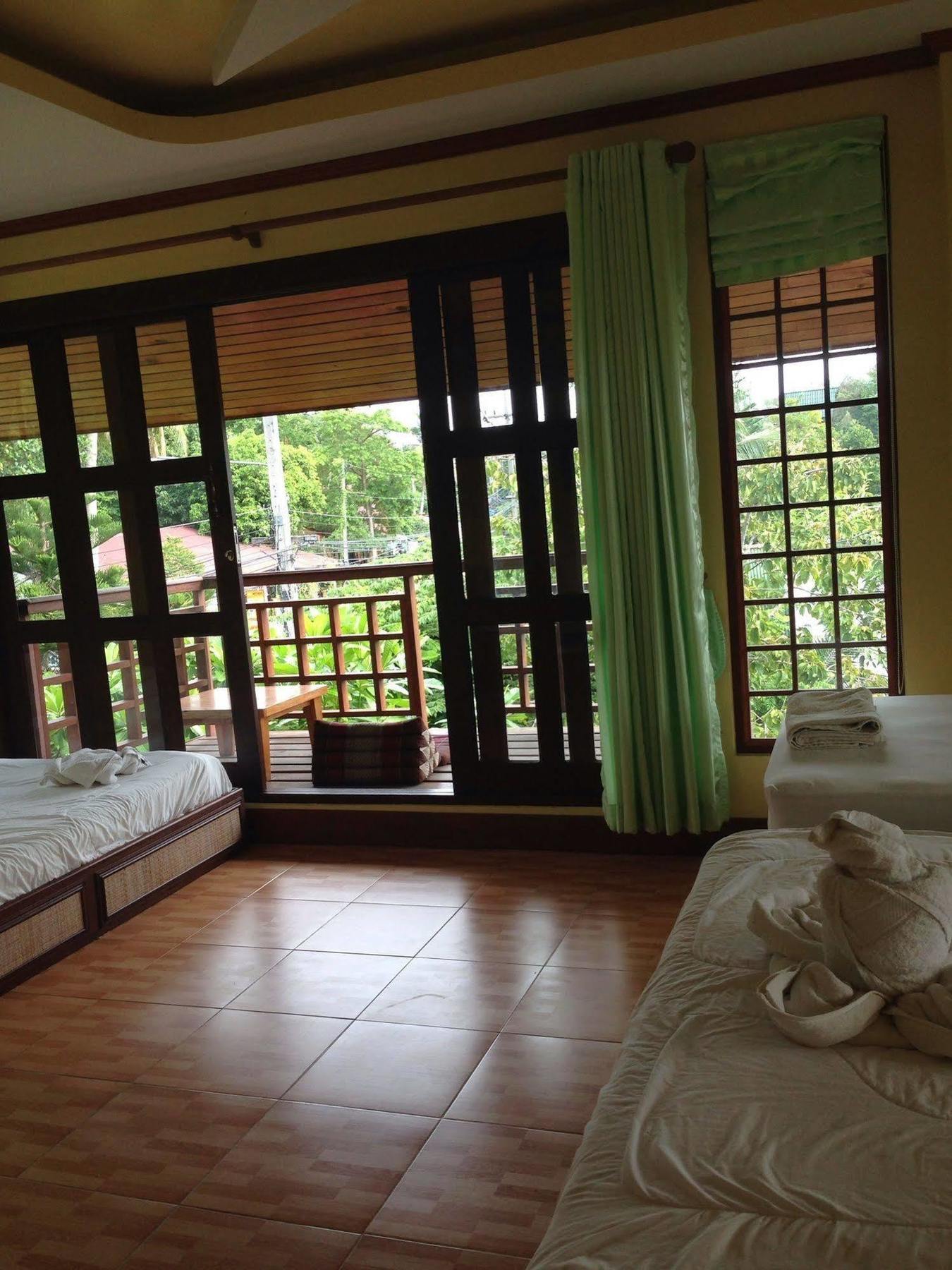 Hut Sun 3* Haad Son