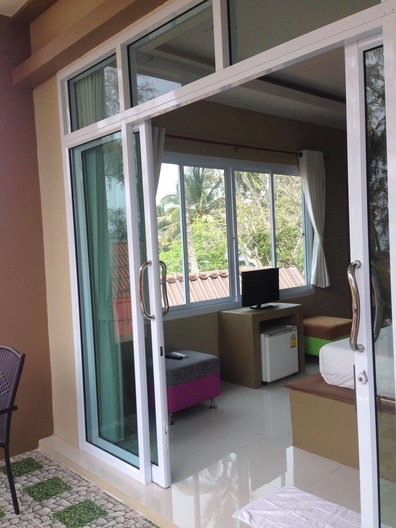 Hotel Hut Sun 3*