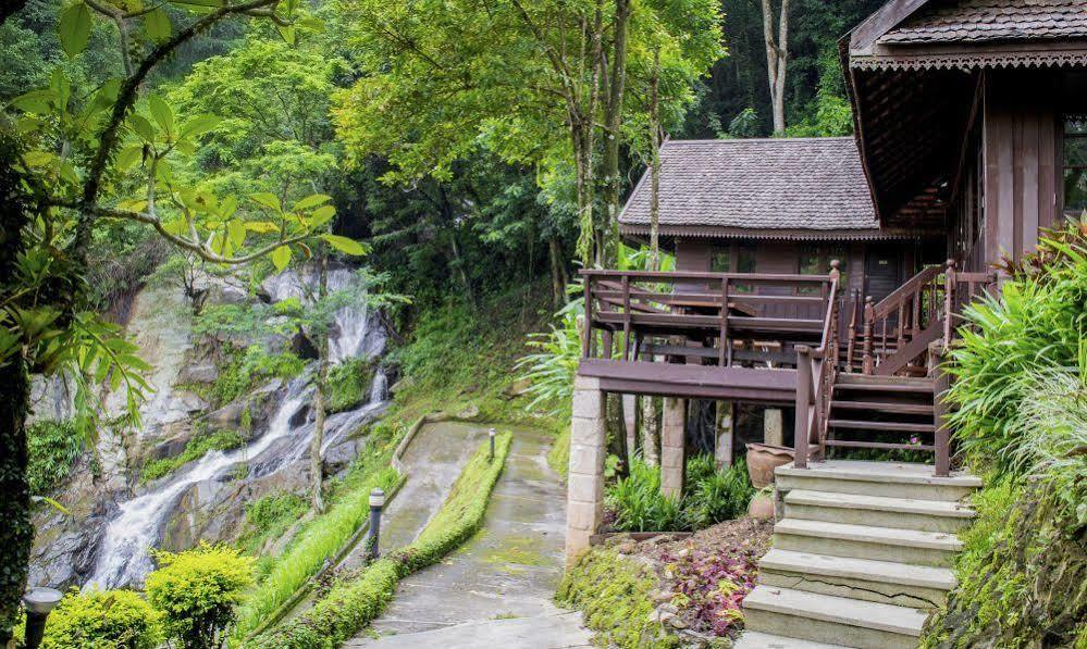 Kangsadarn And Waterfall