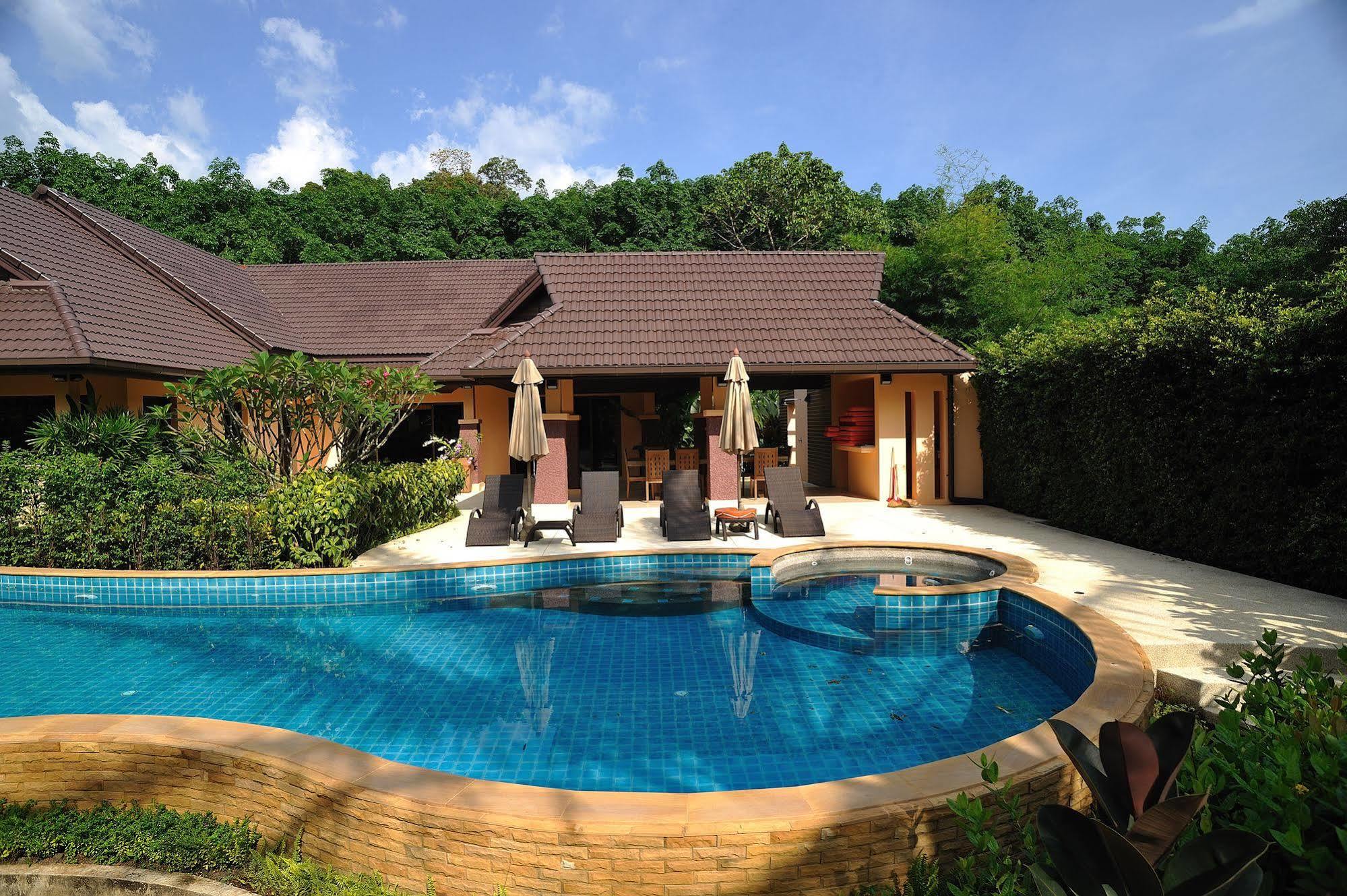 Baan Zoe