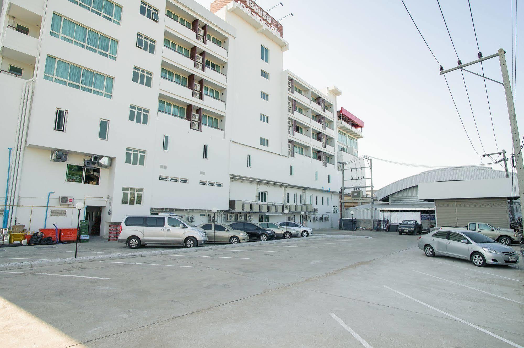 The Paradiso Jk Design Nakhon Sawan