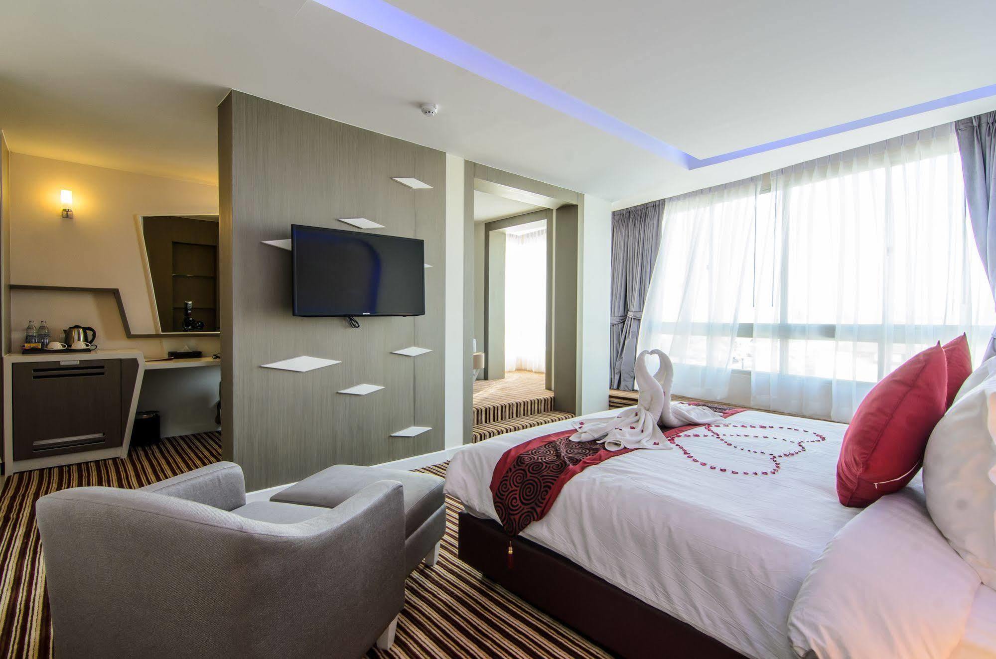 The Paradiso Jk Design Hotel
