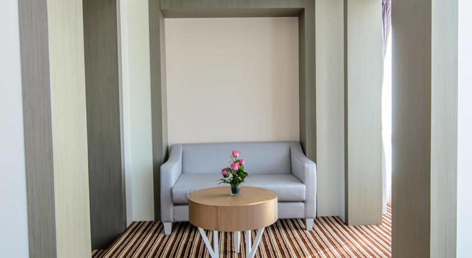 The Paradiso Jk Design Hotel 4*