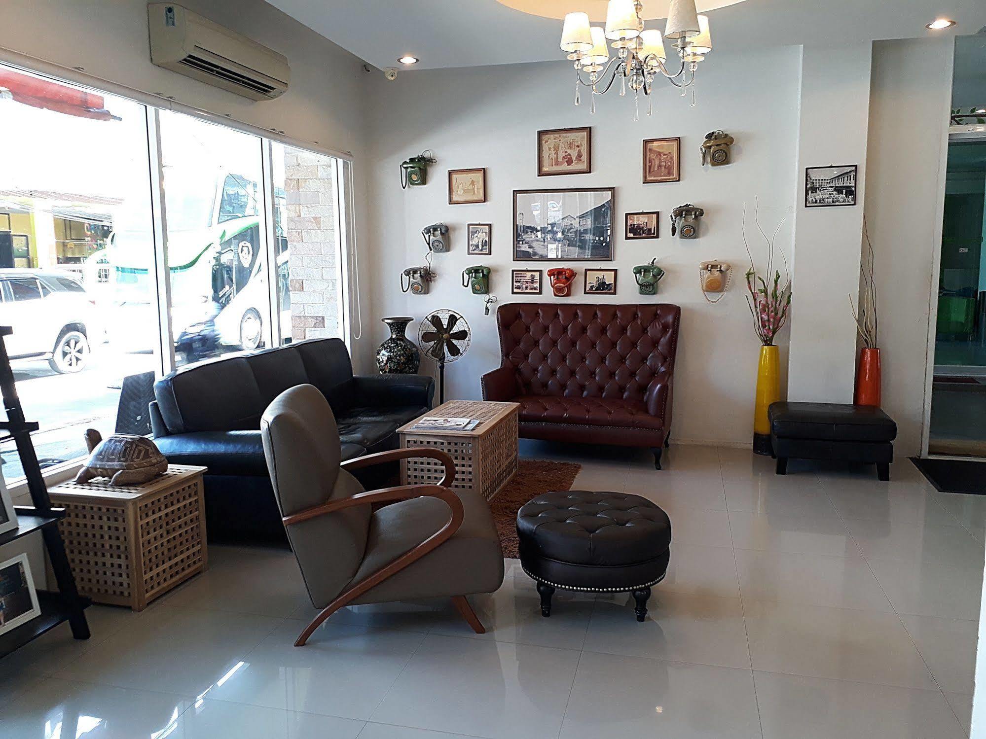 S2s Queen Hotel Trang