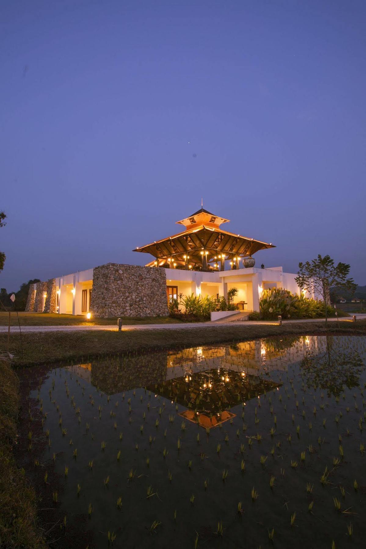 Manee Dheva & Resort Fang