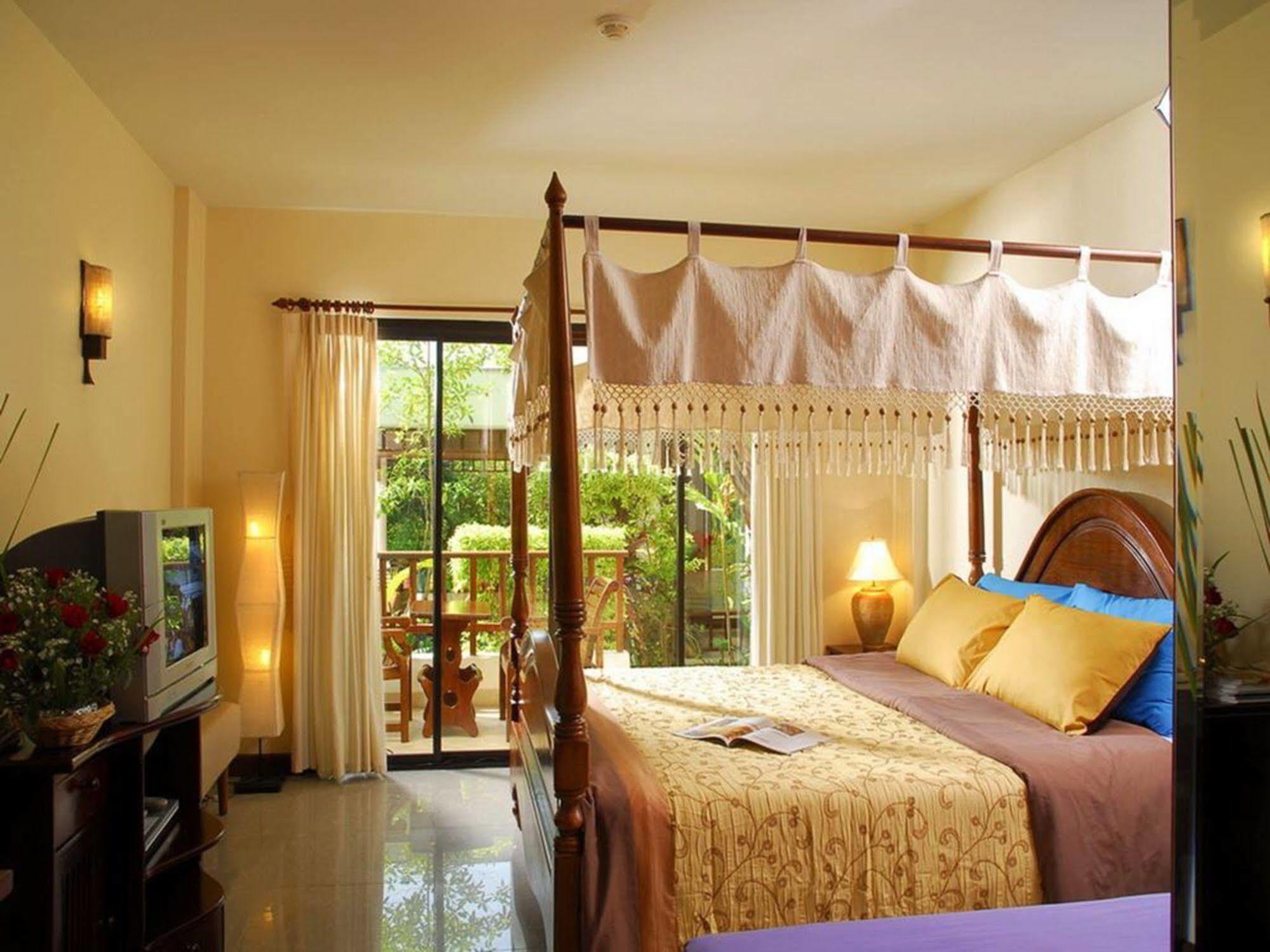 Resort Anchana &
