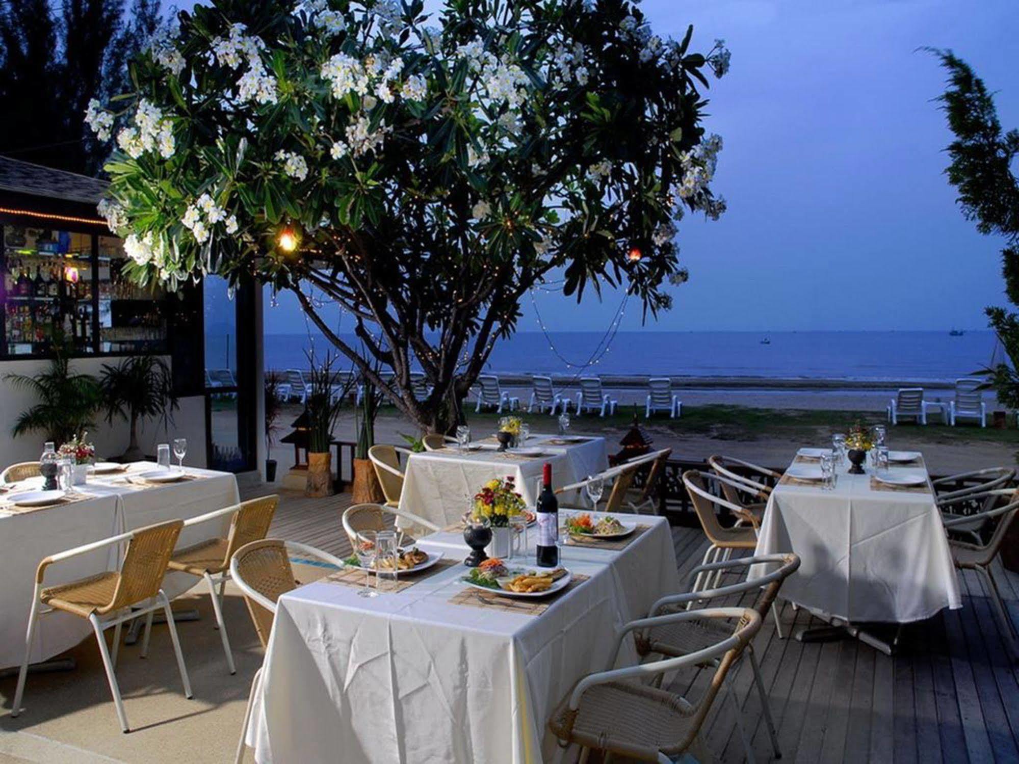 Resort Anchana &