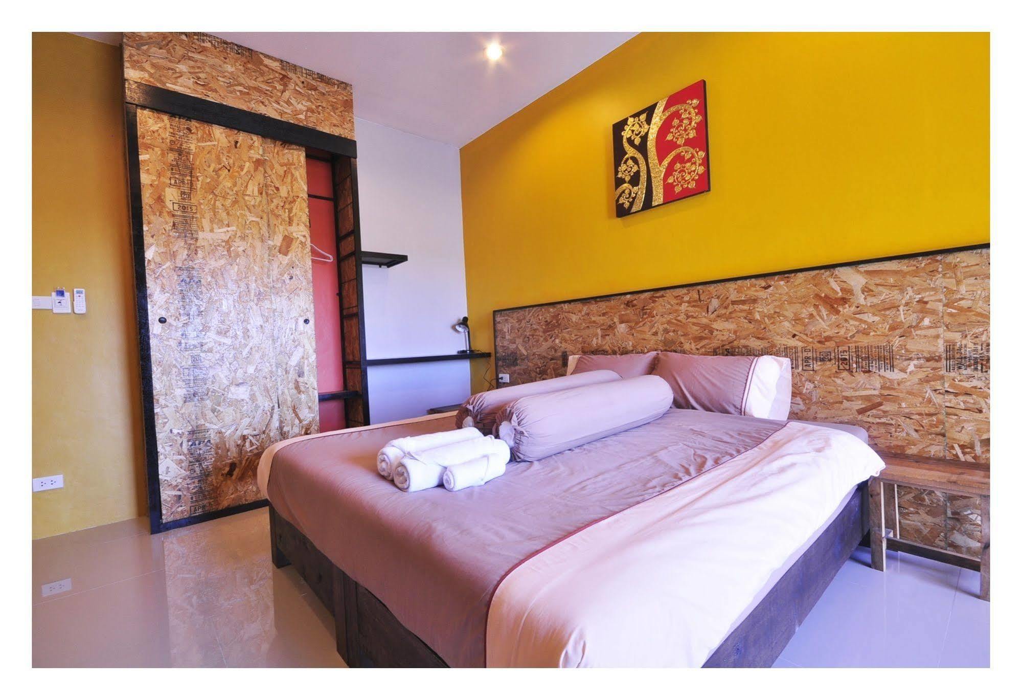 The Bedroom Resort 3*