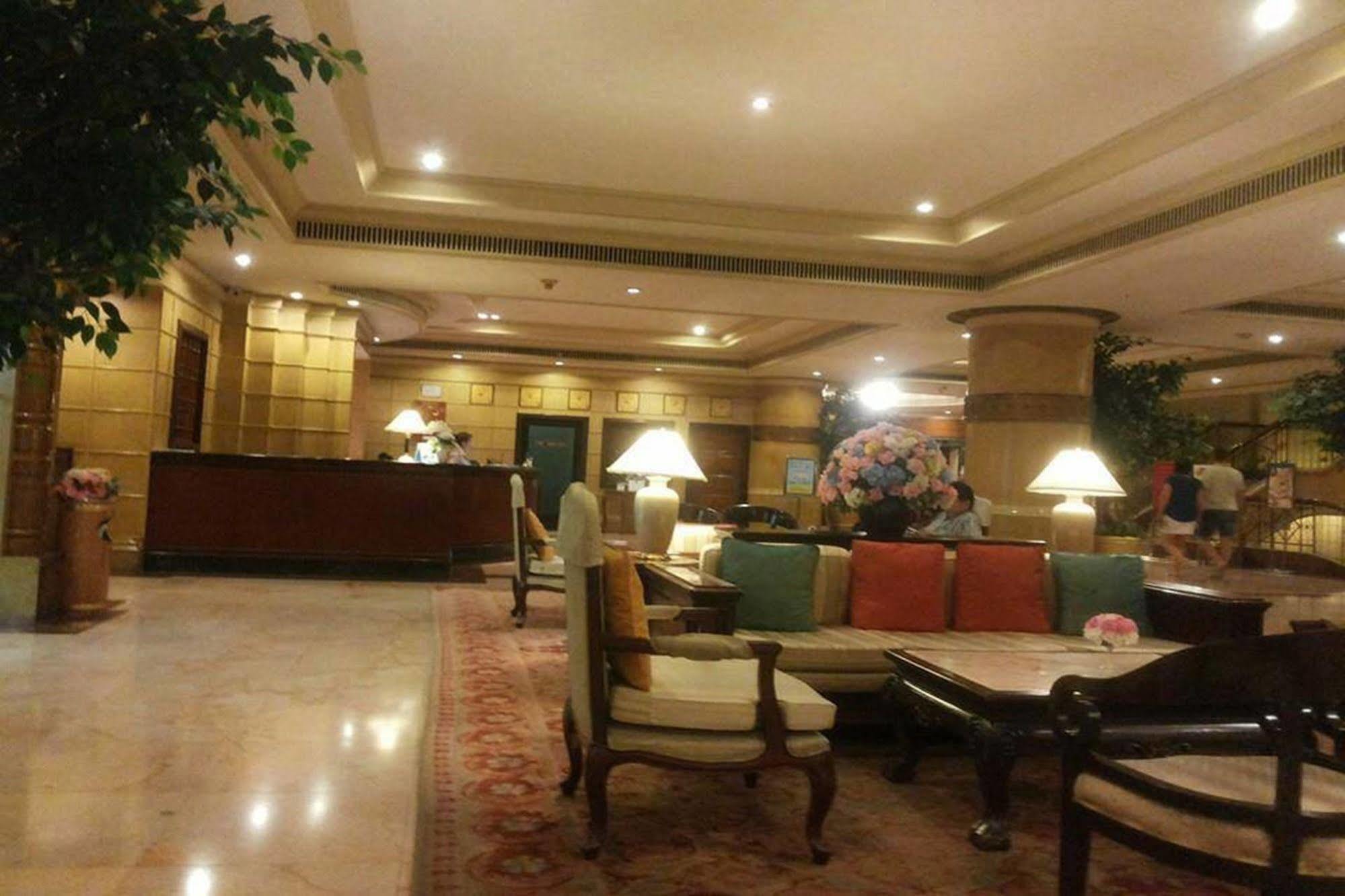 Topland & Convention Centre Hotel 4*