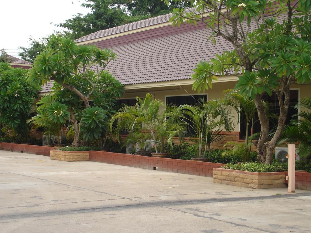 The Park Hotel 3*