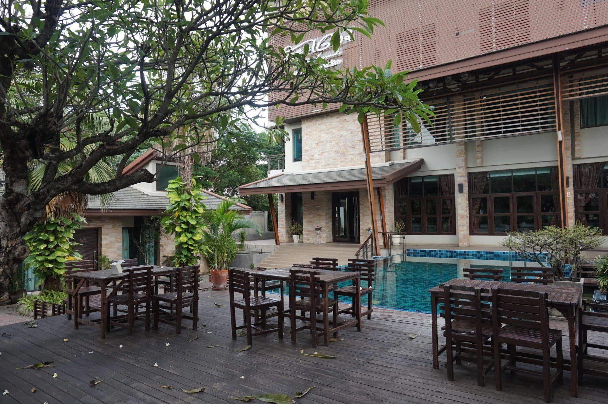 Hotel Narakul