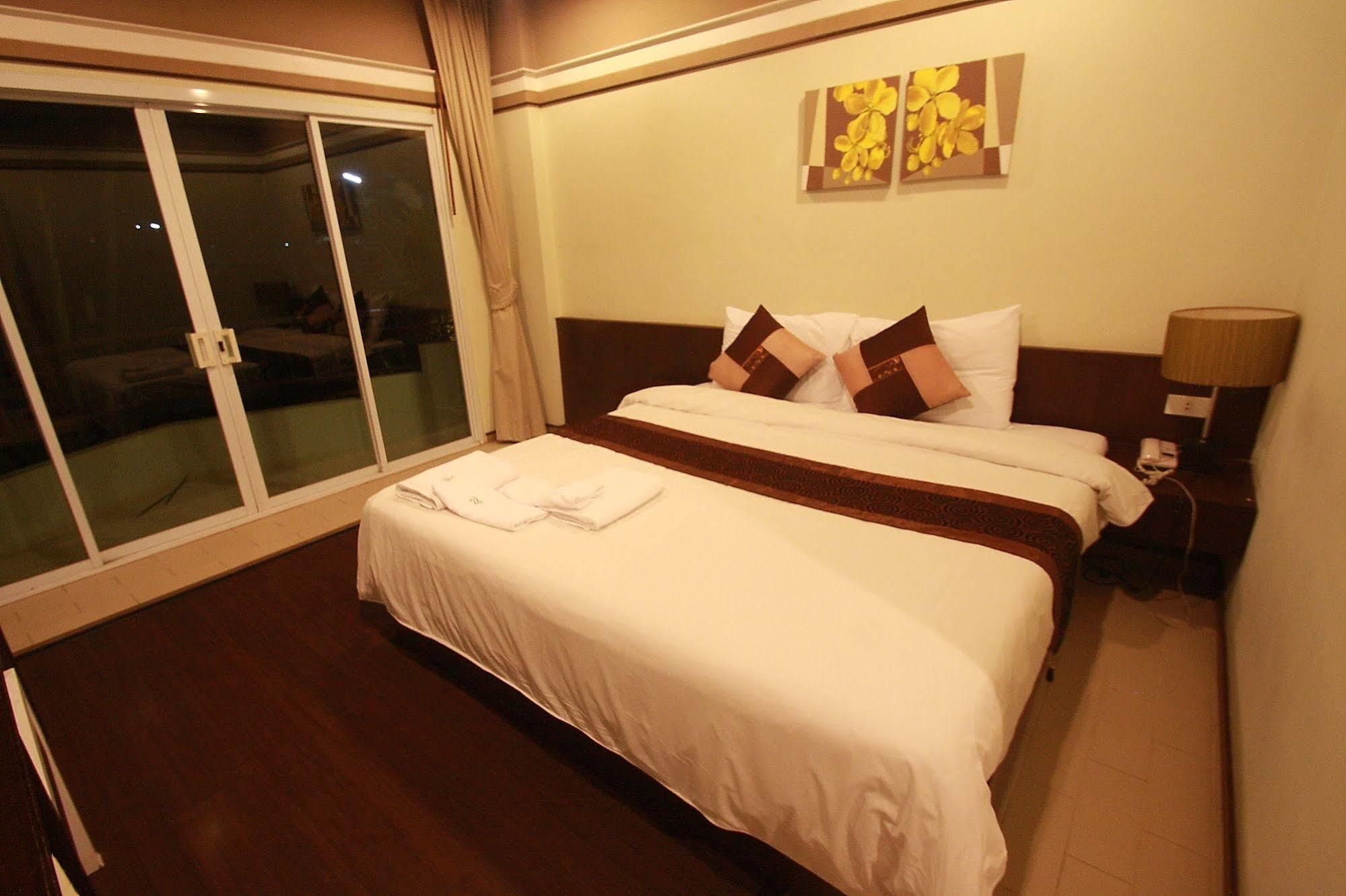 Narakul Hotel
