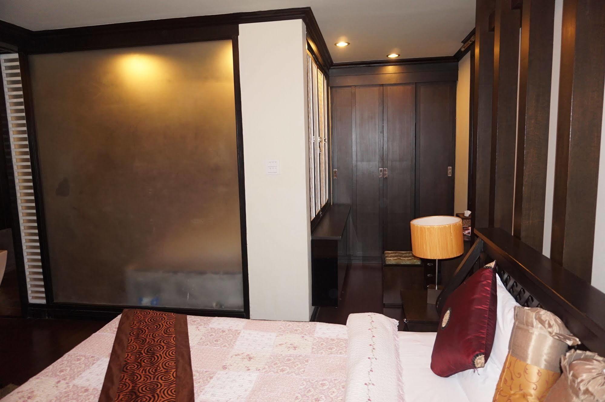 Narakul Hotel