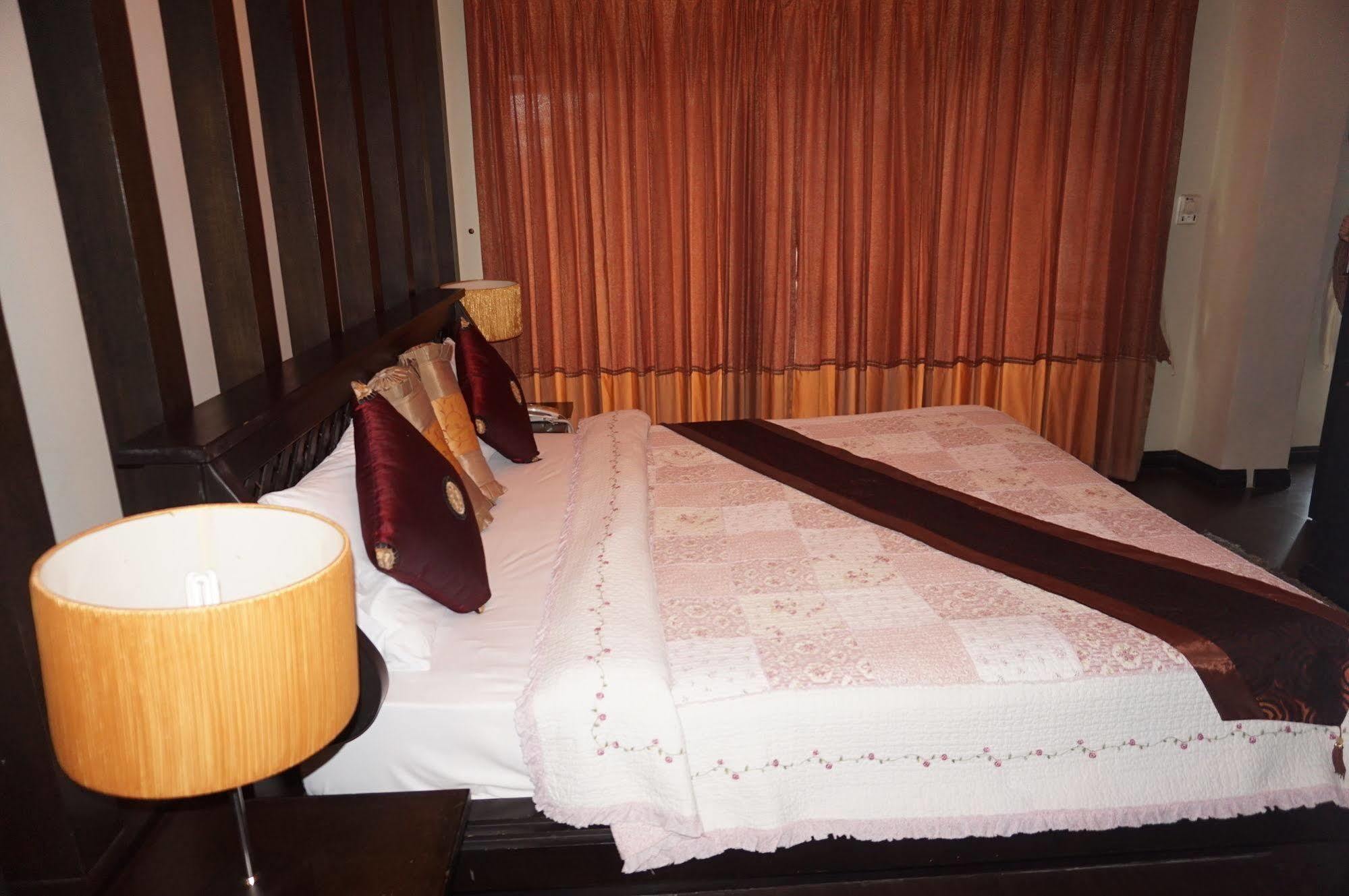 Hotel Narakul