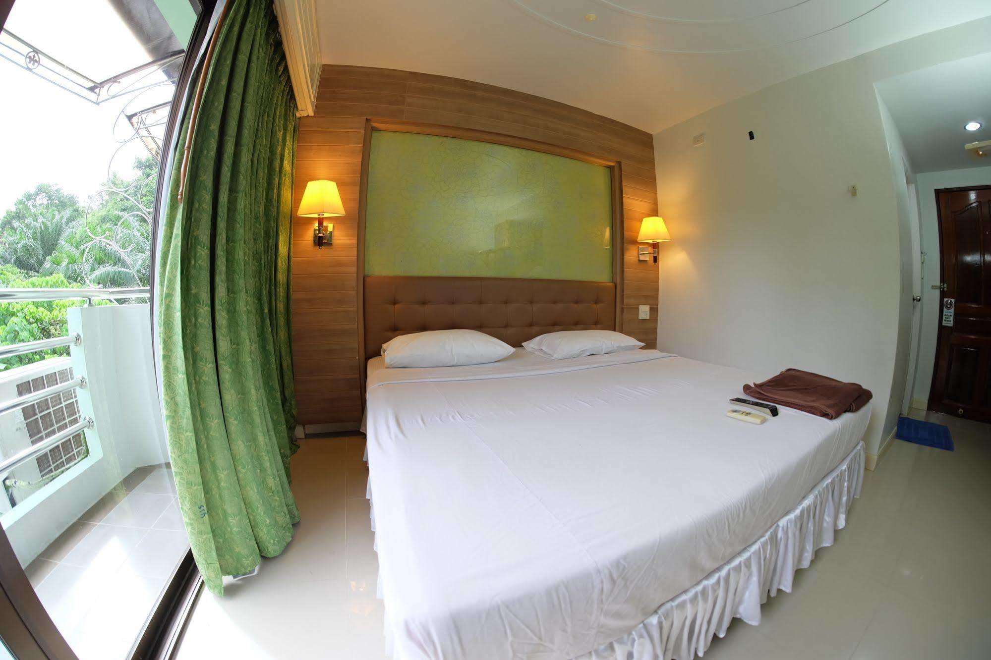 Aonang View Hostel Ao Nang