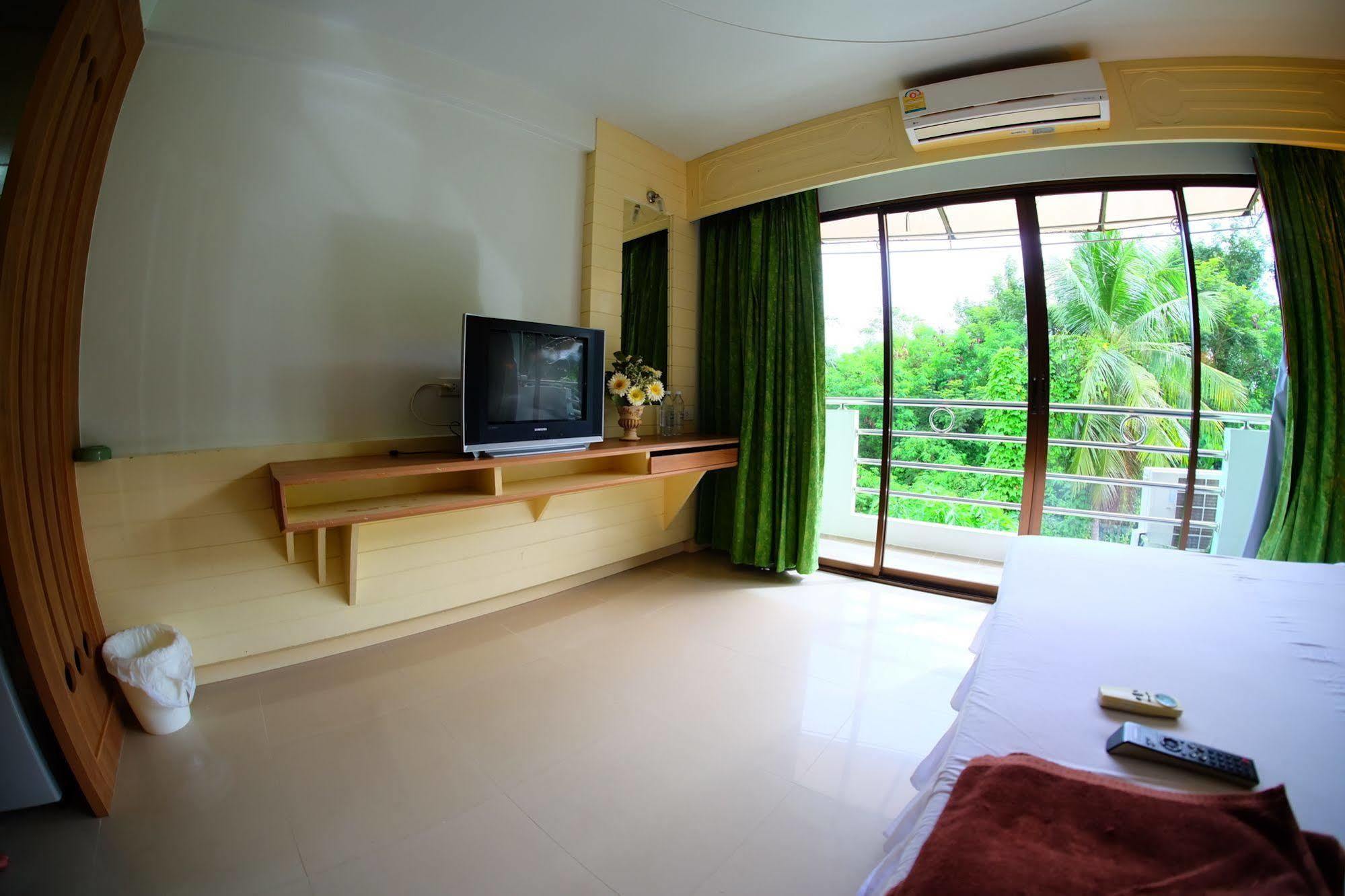 Aonang View Hostel Ao Nang