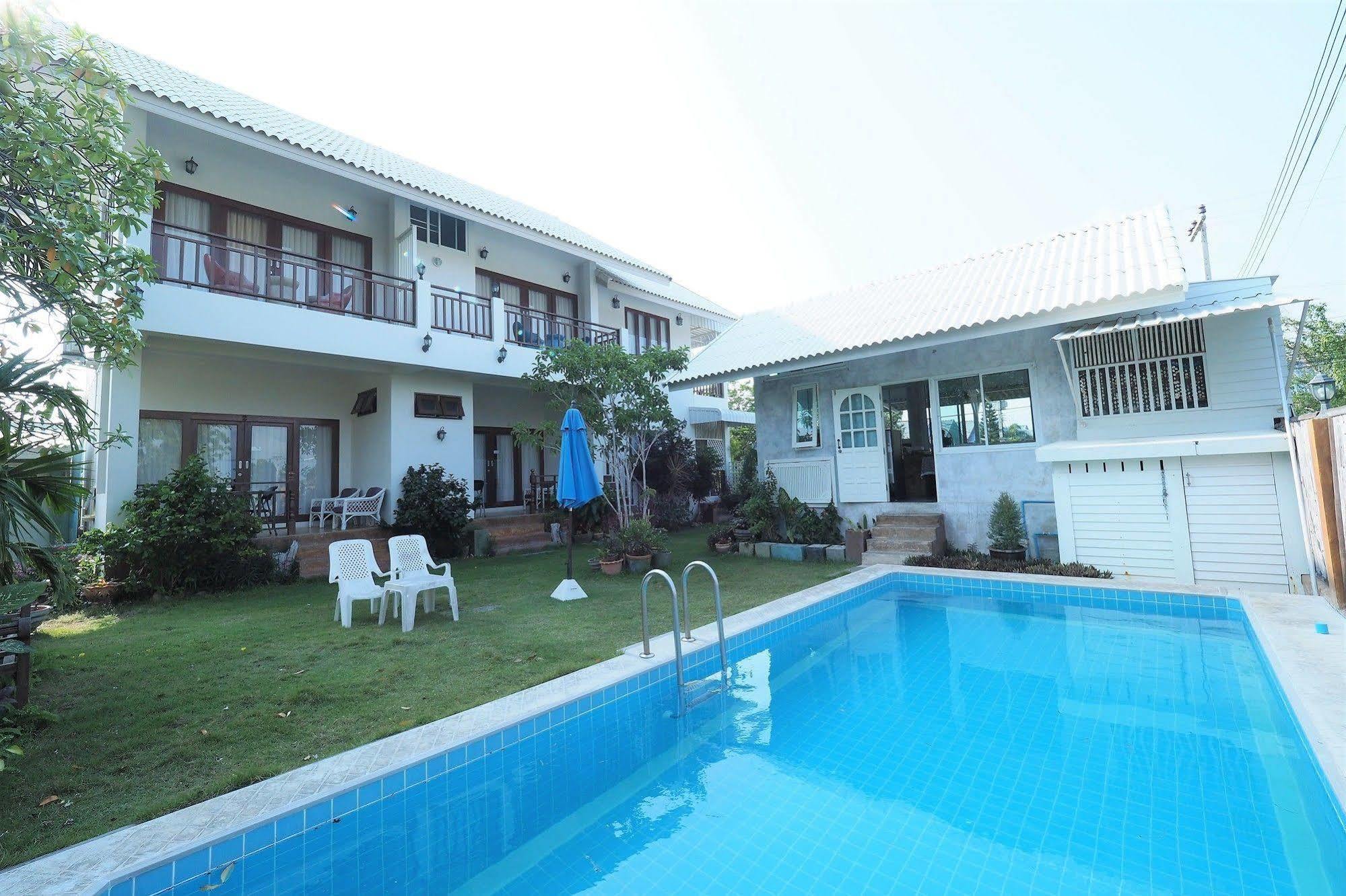 Baan Parinda