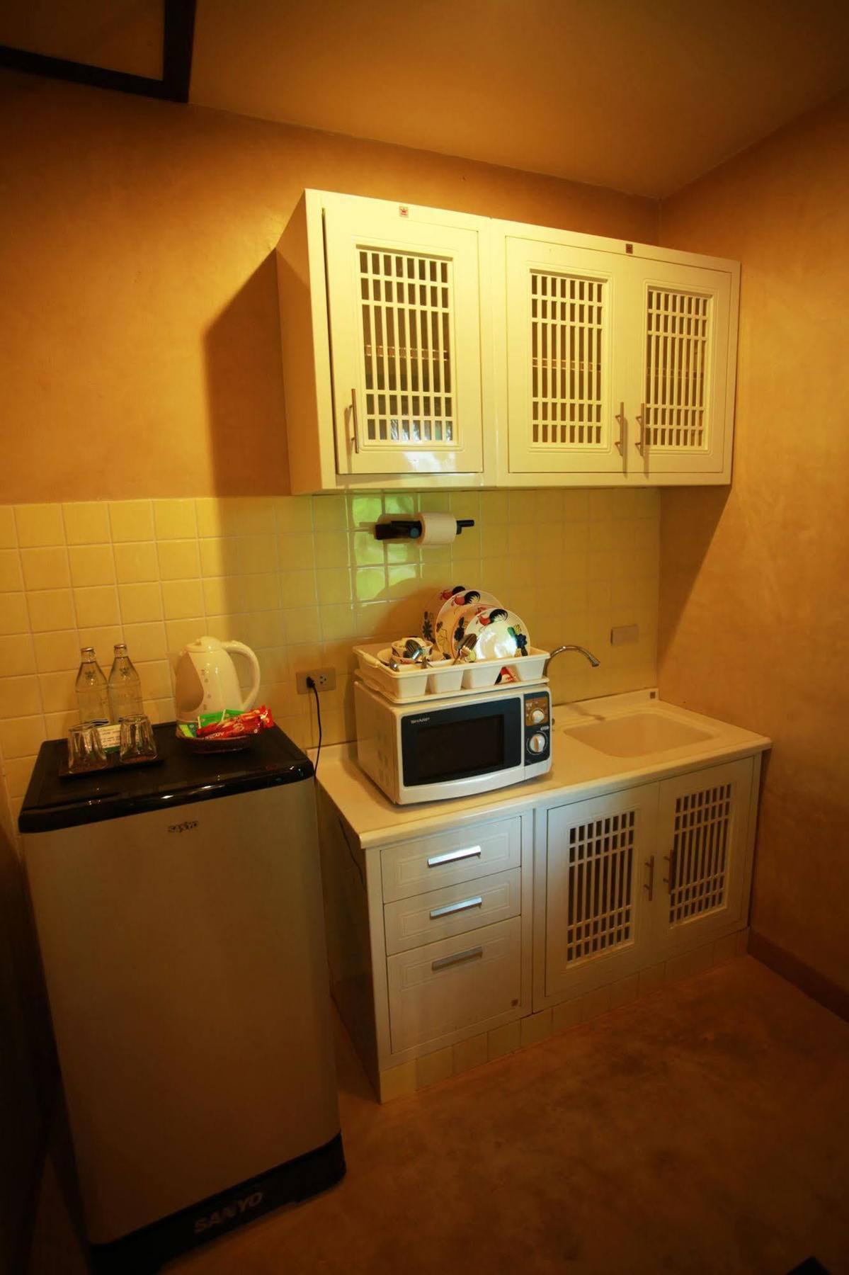 Ingnatee Holiday park 3*