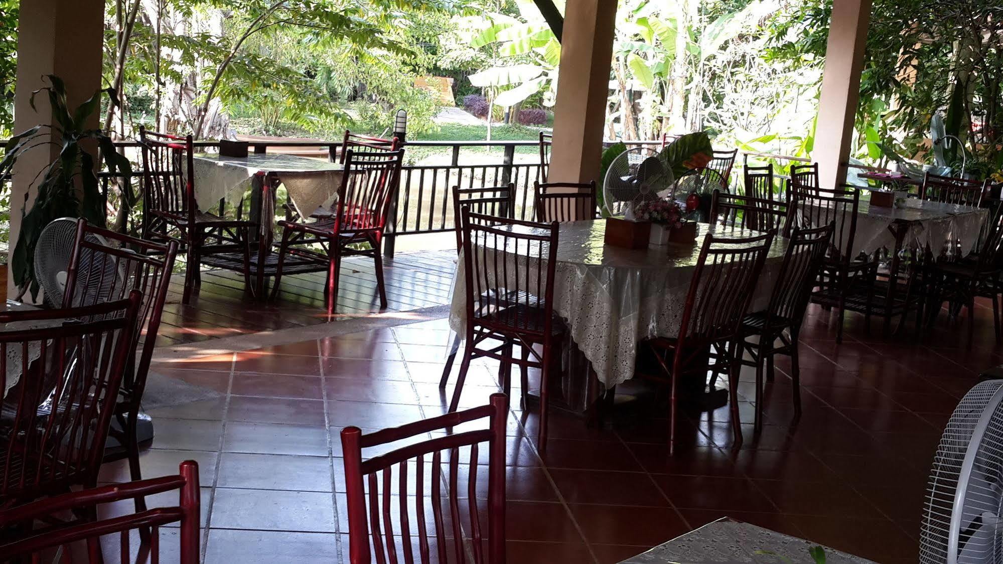 Holiday park Ingnatee 3*