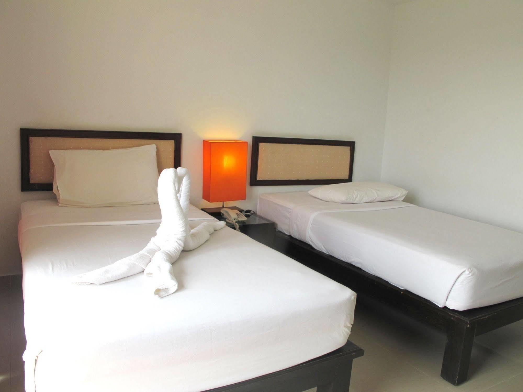 Chatkaew Hill And Hotel Nong Prue