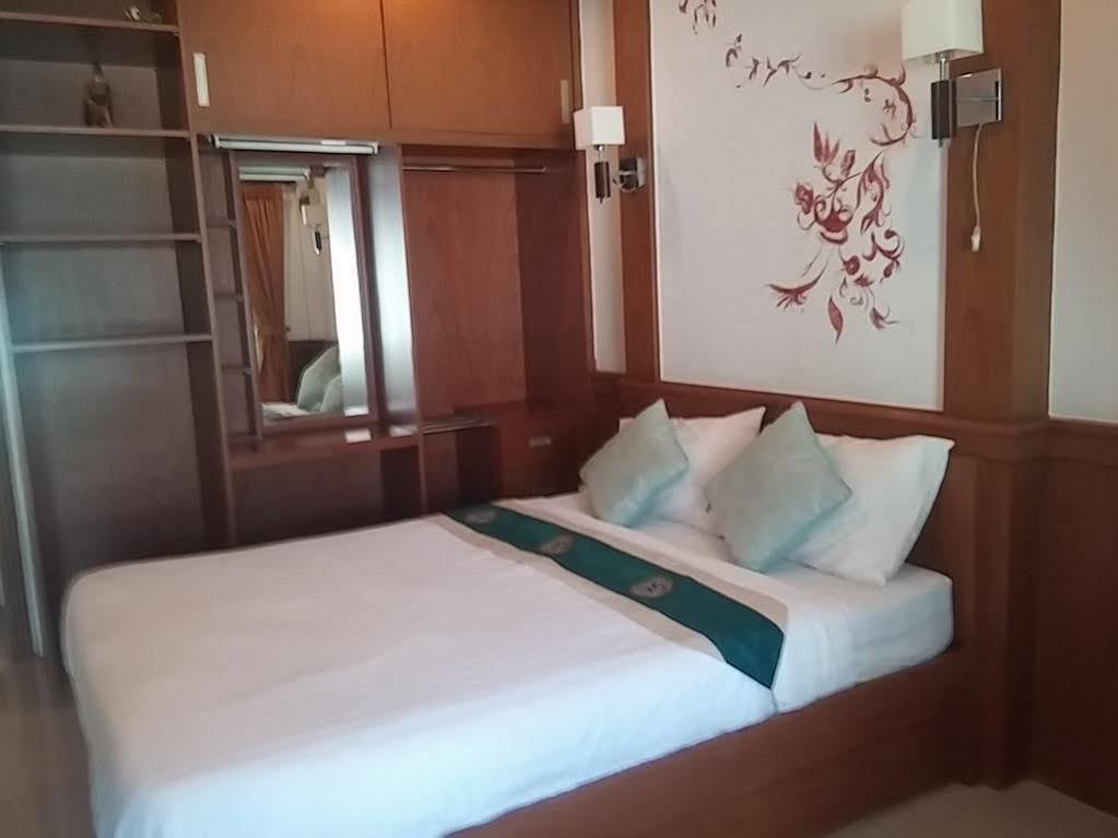 Head Rock Villa Hua Hin