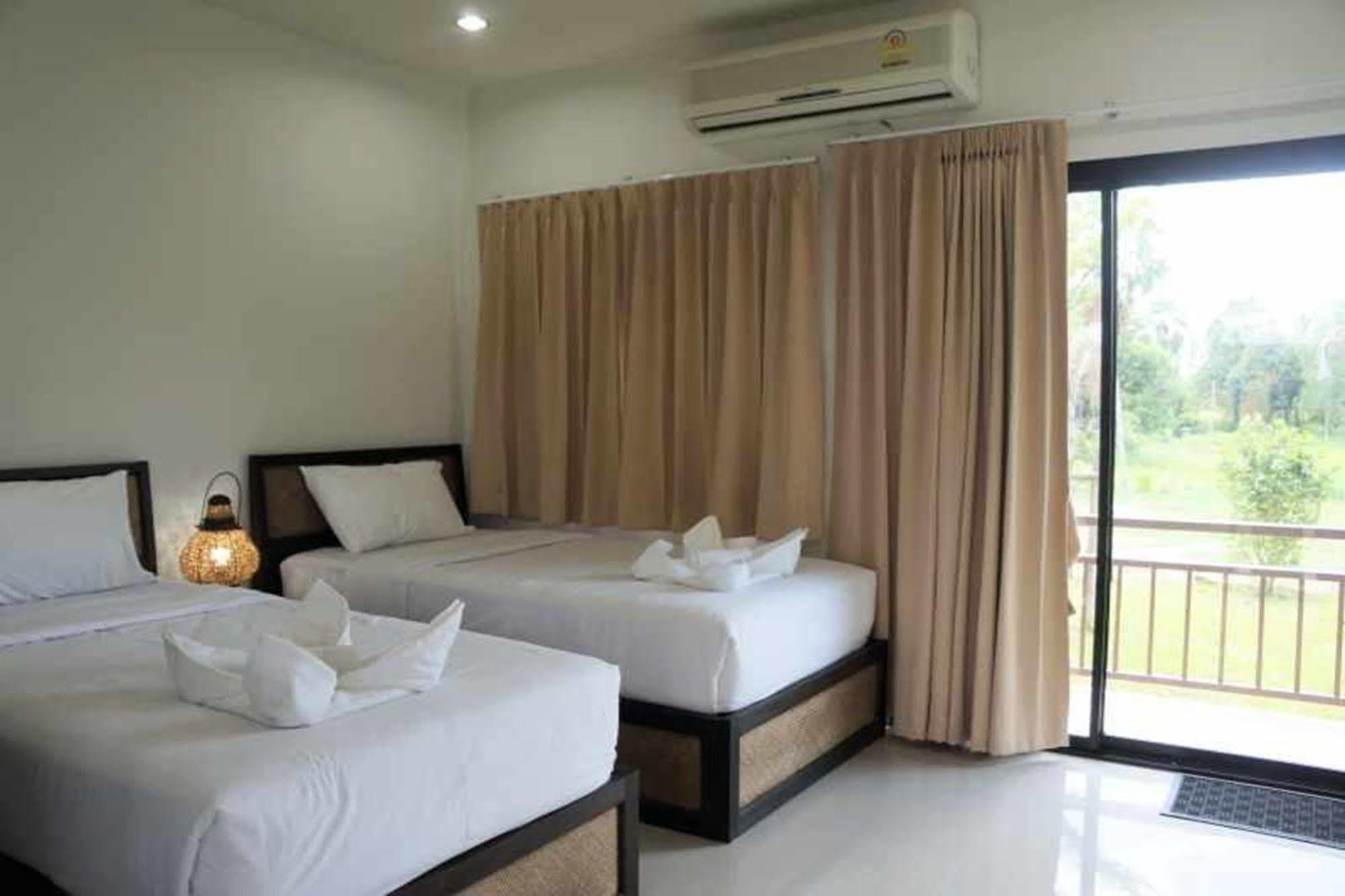 Resort Suanmak 3*