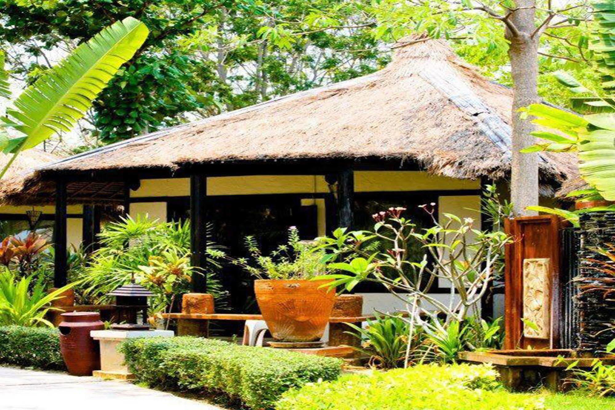 Resort Puktien Cabana Beach Resort & Residence 3*