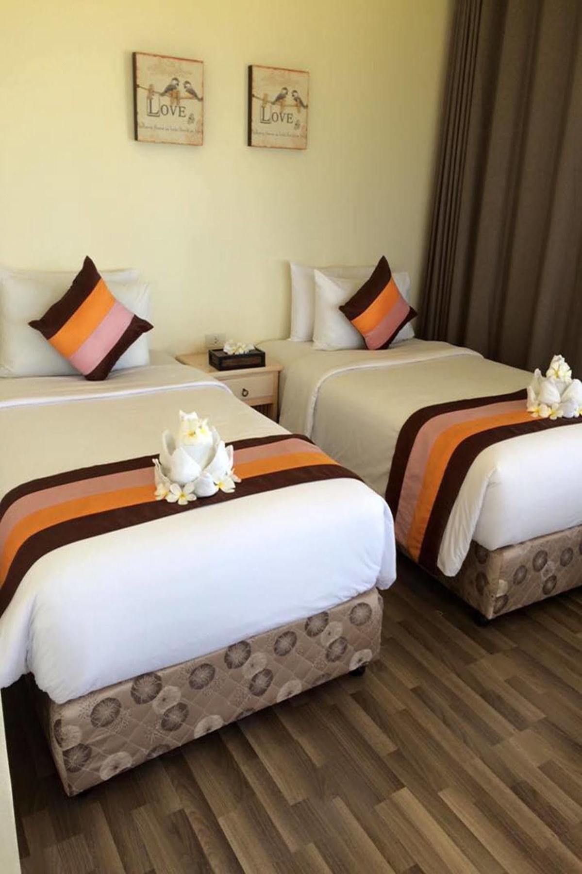 Puktien Cabana Beach Resort & Residence Puk Tian
