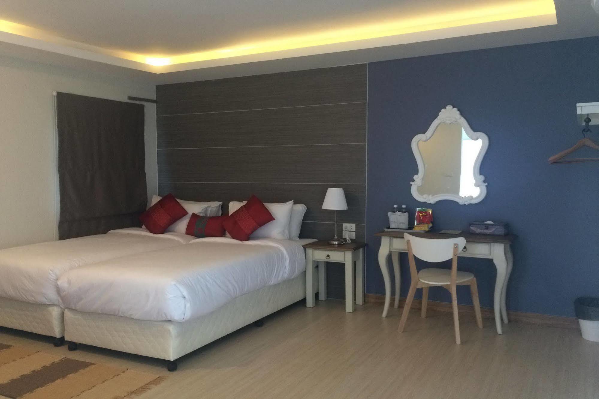 Puktien Cabana Beach Resort & Residence Resort Puk Tian