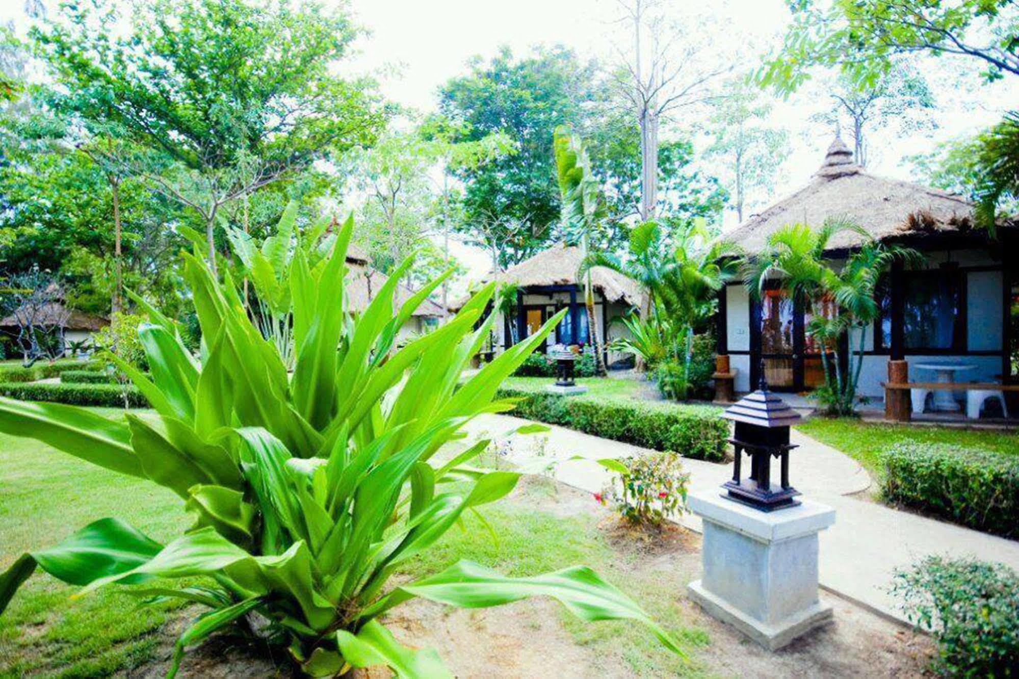 Puktien Cabana Beach Resort & Residence Resort