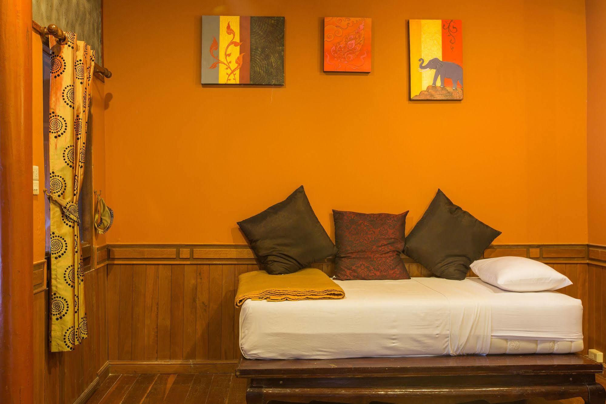 Koh Talu Island Resort Bang Saphan Noi
