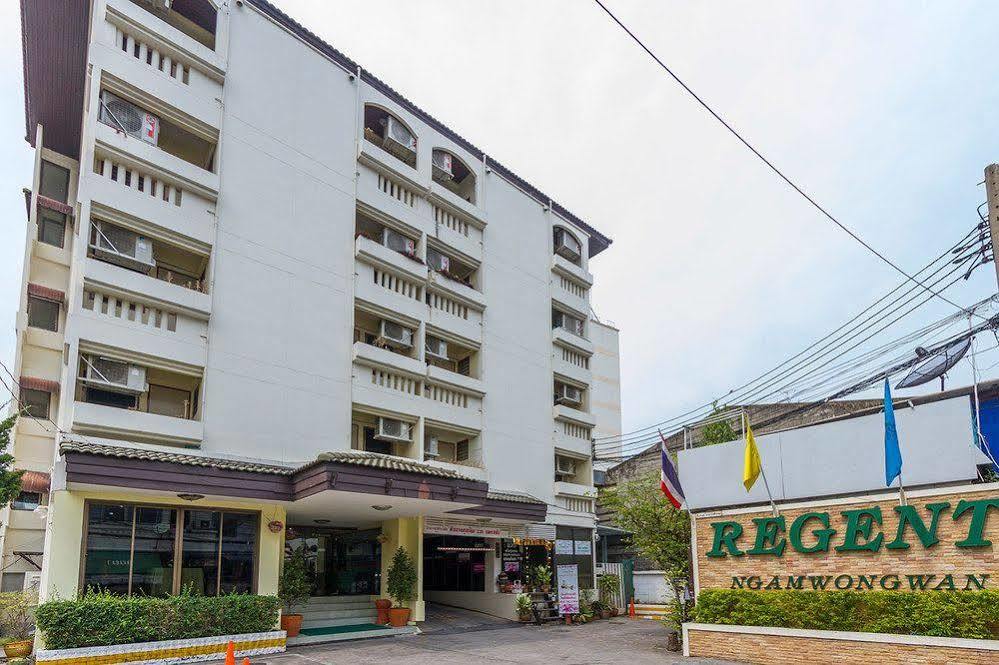 Hotel Regent Ngamwongwan 3*